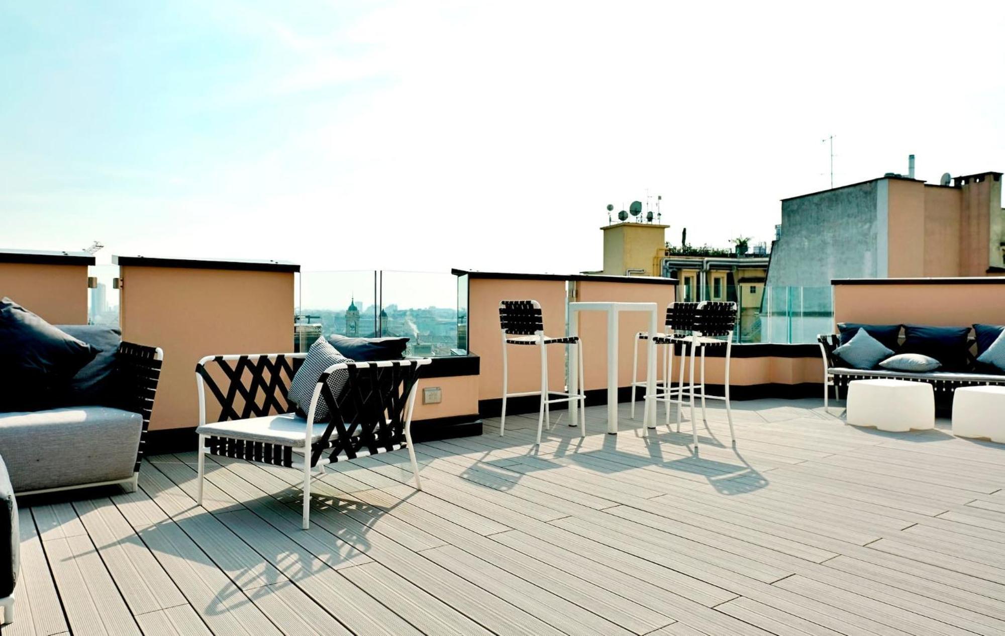 San Babila Central Tower With Panoramic Terrace Overlooking Duomo By Rentopolis Milano Exteriör bild