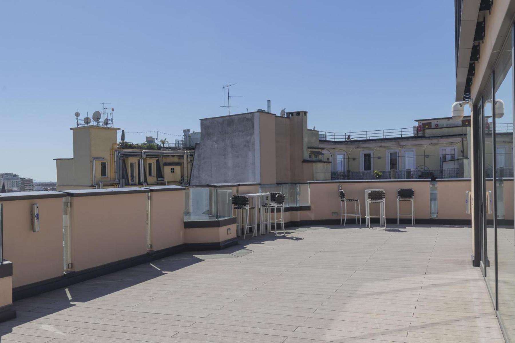 San Babila Central Tower With Panoramic Terrace Overlooking Duomo By Rentopolis Milano Exteriör bild
